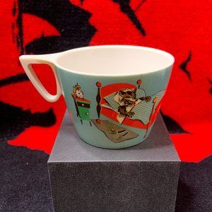 Vintage Ornamin Childrens Cup. Made In Sweden. Pat. 360. Plastic